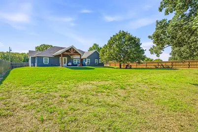 1961 N Dale Avenue, Stephenville, TX 76401 - Photo 33