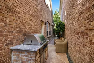 227 Buckingham Ave, Euless, TX 76040 - Photo 33