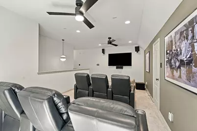 227 Buckingham Avenue, Euless, TX 76040 - Photo 25