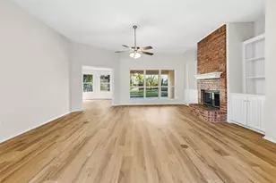 506 Dallas Dr, Roanoke, TX 76262 - Photo 3
