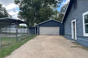 620 Maple St, Teague, TX 75860 - Photo 17