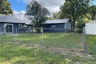 620 Maple St, Teague, TX 75860 - Photo 21