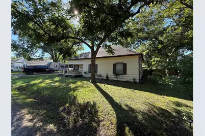 802 Seven Oaks Road, Bonham, TX 75418 - Photo 15