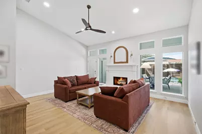 121 Lansdowne Circle, Coppell, TX 75019 - Photo 11