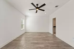 3001 Fernwood Ave, Dallas, TX 75216 - Photo 15