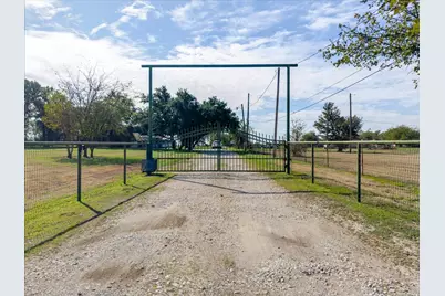 498 Flat Rock Road, Azle, TX 76020 - Photo 25