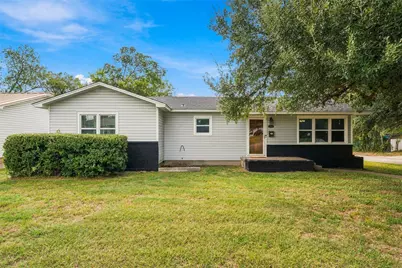 732 Guthrie Drive, Waco, TX 76710 - Photo 1