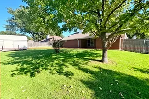 232 Crescent Dr, Hewitt, TX 76643 - Photo 35