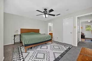 1133 Dallas Dr, Denton, TX 76205 - Photo 11