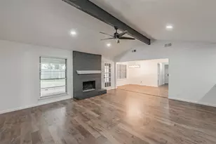 6704 Greenacres Dr, North Richland Hills, TX 76182 - Photo 5