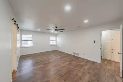 6704 Greenacres Drive, North Richland Hills, TX 76182 - Photo 19