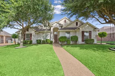 329 Edinburgh Lane, Waco, TX 76712 - Photo 1