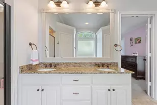 329 Edinburgh Ln, Waco, TX 76712 - Photo 13