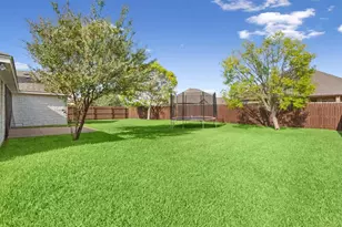 329 Edinburgh Ln, Waco, TX 76712 - Photo 25