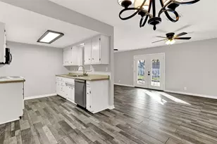 600 Patricia Dr, Sherman, TX 75090 - Photo 11