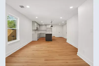 9059 Quinn Street, Dallas, TX 75217 - Photo 11