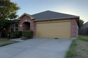 8808 Irish Bend Dr, Fort Worth, TX 76123 - Photo 3