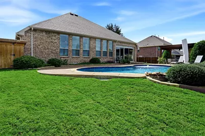 8301 Rock Valley Drive, Rowlett, TX 75089 - Photo 5