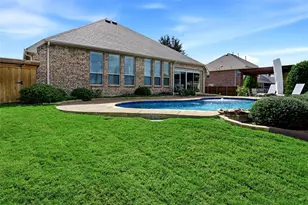 8301 Rock Valley Dr, Rowlett, TX 75089 - Photo 5