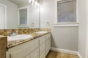 3317 W 5th St, Fort Worth, TX 76107 - Photo 27