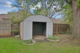6005 Heatherglen Dr, Arlington, TX 76017 - Photo 25