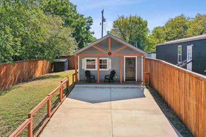 7167 Floral Street, Azle, TX 76020 - Photo 3