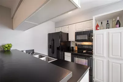 1604 Brentwood Drive, Irving, TX 75061 - Photo 7