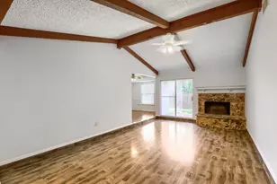 6604 Brookdale Dr, Watauga, TX 76148 - Photo 7