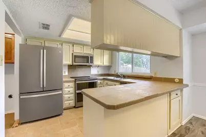 6604 Brookdale Drive, Watauga, TX 76148 - Photo 11