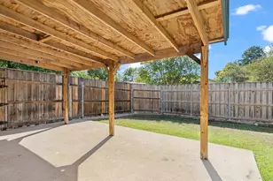 1438 Blanco Ln, Garland, TX 75040 - Photo 13
