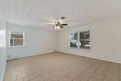 11038 Wyatt, Dallas, TX 75218 - Photo 3
