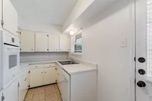11038 Wyatt, Dallas, TX 75218 - Photo 7