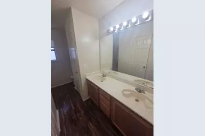 3021 Lawndale Drive, Lancaster, TX 75134 - Photo 11