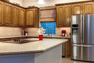 802 Moose Hollow Lane, Euless, TX 76039 - Photo 17