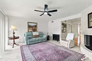15930 Stillwood St, Dallas, TX 75248 - Photo 13