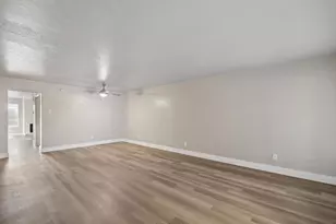 15745 El Estado Dr, Dallas, TX 75248 - Photo 5
