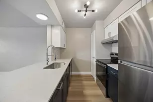 15745 El Estado Dr, Dallas, TX 75248 - Photo 13