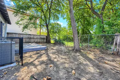 2815 Sutton Street, Dallas, TX 75210 - Photo 19