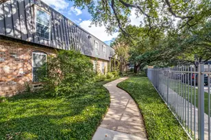 5326 Fleetwood Oaks Ave, Dallas, TX 75235 - Photo 19
