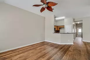 824 Walnut St, Burleson, TX 76028 - Photo 5