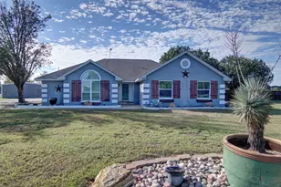 508 Hiwasee Rd, Waxahachie, TX 75165 - Photo 1