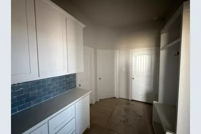 160 Meadow Bend Drive, New Fairview, TX 76078 - Photo 11