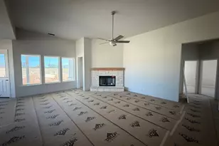 160 Meadow Bend Dr, New Fairview, TX 76078 - Photo 5