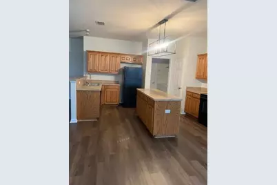 1500 Vernon Castle Avenue, Benbrook, TX 76126 - Photo 7