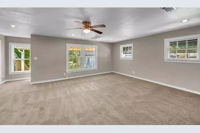 1206 Ashleman Street, Bellmead, TX 76705 - Photo 9