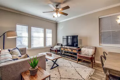 310 N Chestnut Street #4, McKinney, TX 75069 - Photo 3