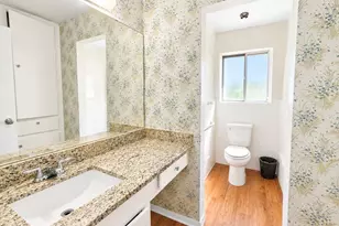 1112 Paula Dr, Arlington, TX 76012 - Photo 3