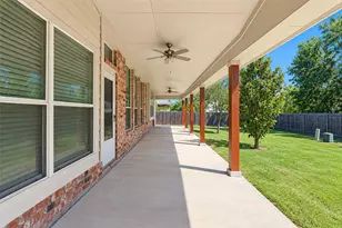 5121 Yaupon Dr, Arlington, TX 76018 - Photo 35