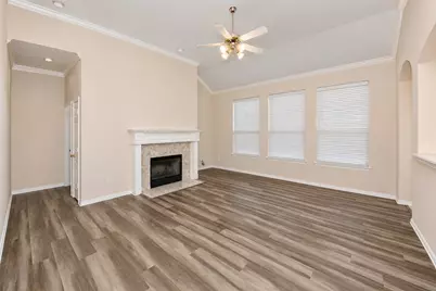 5121 Yaupon Drive, Arlington, TX 76018 - Photo 11