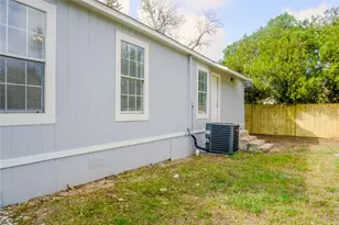 3229 Hardeman St, Fort Worth, TX 76119 - Photo 29